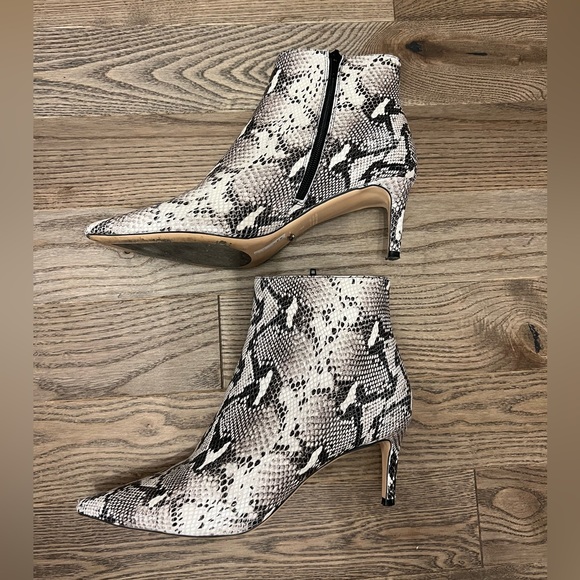 Tony Bianco Elia snake ankle boots booties 8.5 from Revolve - Picture 3 of 5